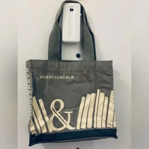 Barnes & Noble 100% Cotton Grey Canvas Tote with Natural Colour Print - Picture 1 of 9